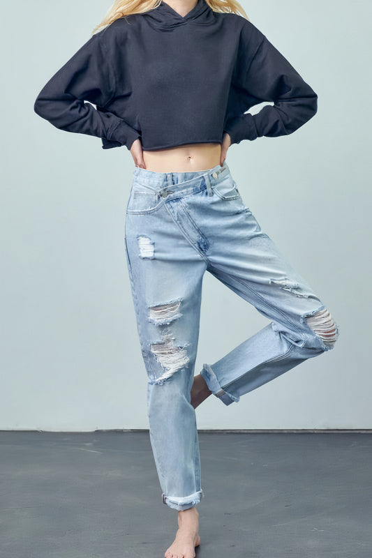 LIGHT WASHED CROSSOVER BOYFRIEND JEANS